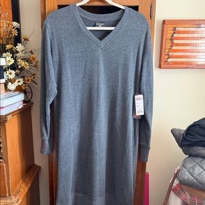 32 Degrees Women's Gray V-Neck Sweater